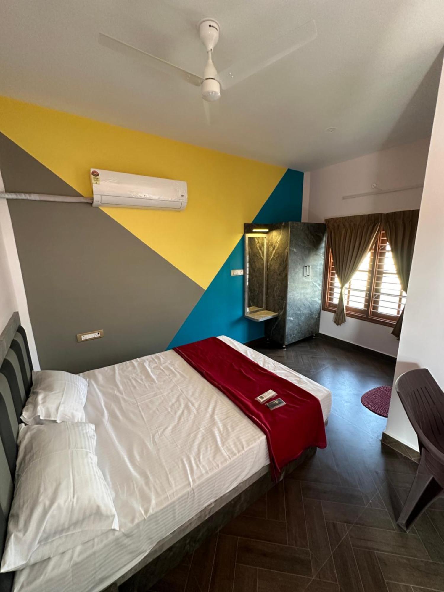 Om Lingeswaran Home Stay Tiruvannāmalai Exteriér fotografie